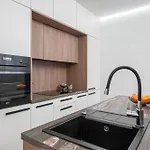 דירה Modern In The Heart Of Old Town With Free Parking By Urban Rent *