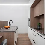Modern In The Heart Of Old Town With Free Parking By Urban Rent アパート ヴィリニュス