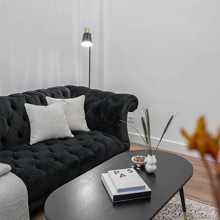 Modern In The Heart Of Old Town With Free Parking By Urban Rent *