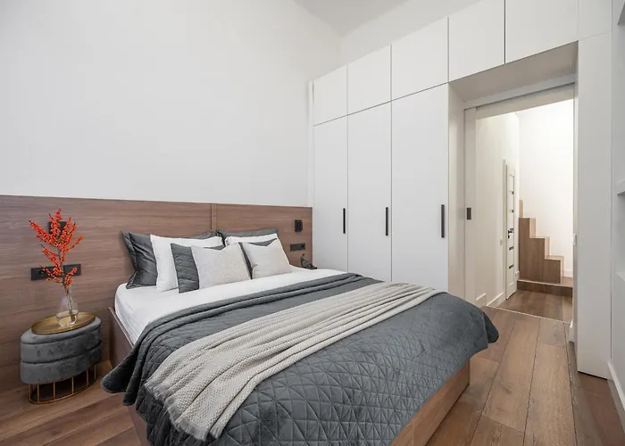 Modern In The Heart Of Old Town With Free Parking By Urban Rent * ヴィリニュス