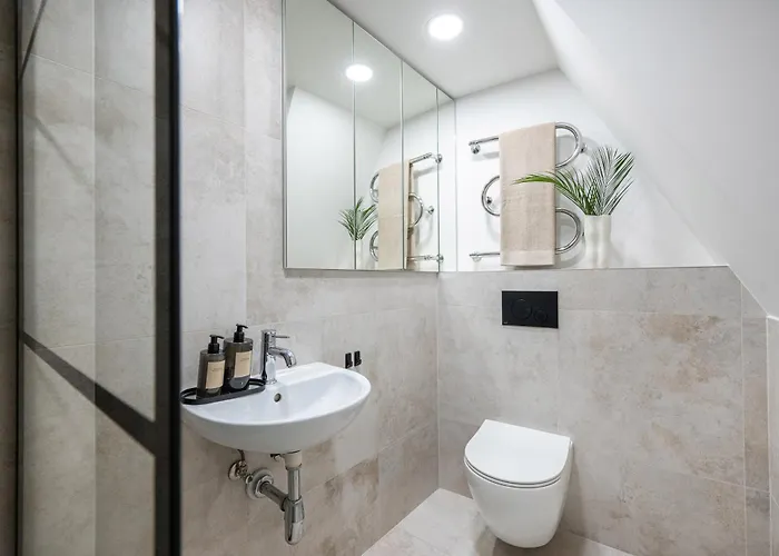 Διαμέρισμα Modern In The Heart Of Old Town With Free Parking By Urban Rent