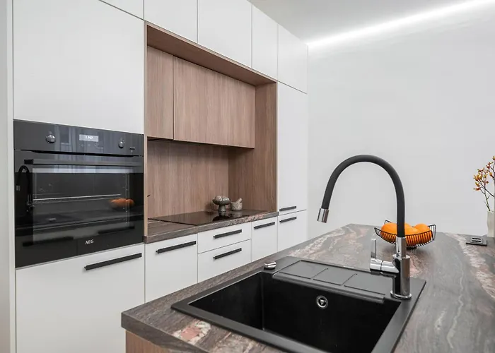 Διαμέρισμα Modern In The Heart Of Old Town With Free Parking By Urban Rent *