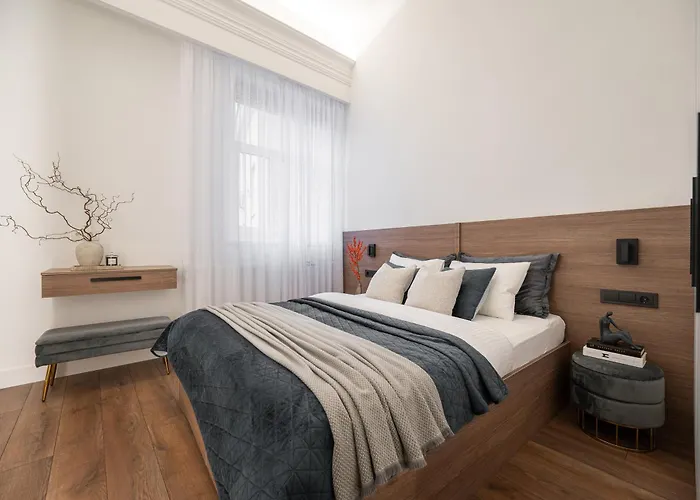 Διαμέρισμα Modern In The Heart Of Old Town With Free Parking By Urban Rent