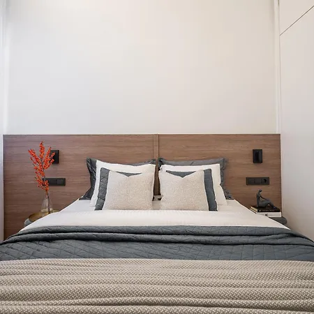 Apartment Modern In The Heart Of Old Town With Free Parking By Urban Rent Vilnius
